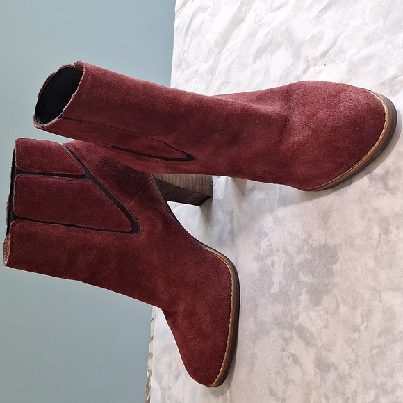 🍀 Lucky Brand suede booties. Maldeev style. Size 9.5. Burgundy. - Picture 12 of 14